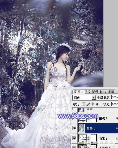 Photoshop将树林人物图片调制出流行的蓝紫色效果24