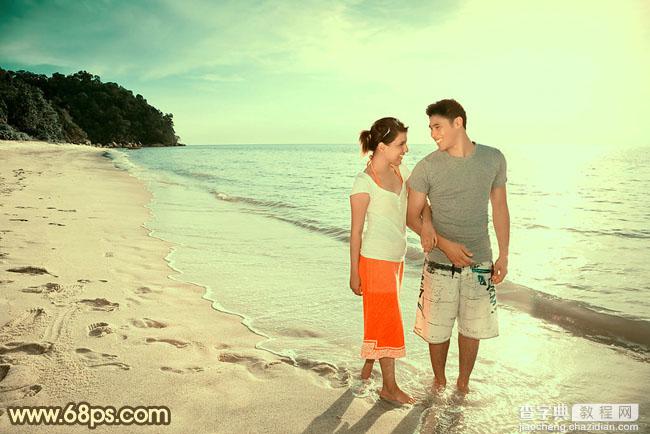 Photoshop将海滩情侣图片调成温馨的暖色调效果2