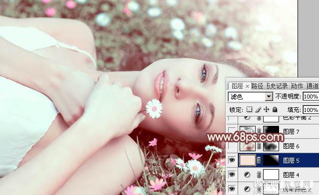 Photoshop将草地美女图片调制出流行的欧美粉褐色效果21