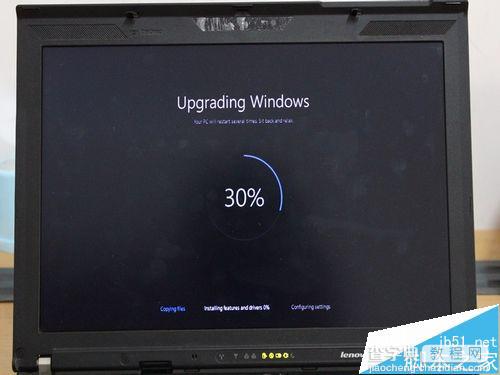 Win10 Insider Preview版本如何升级至win10 Build 10547?11