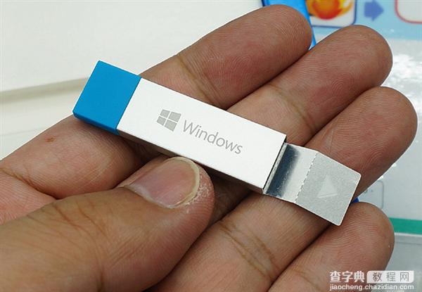 Win10零售版优盘线下开卖：金属设计 很精致2