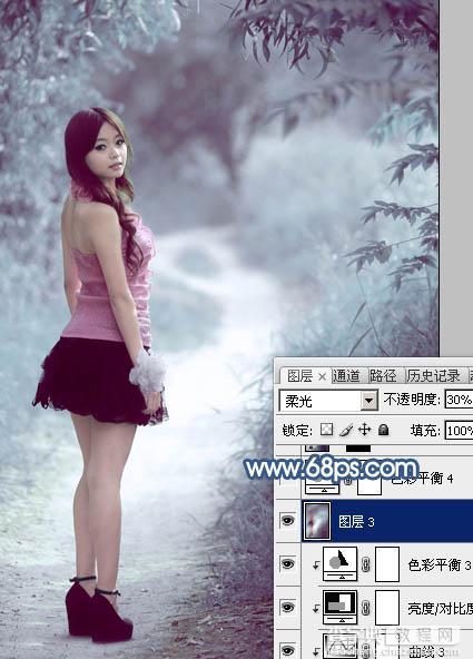 Photoshop为树景美女图片打造梦幻的冷调青蓝色28