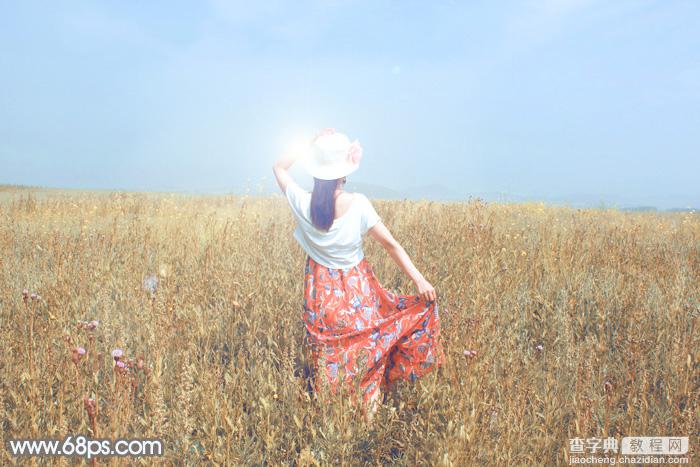 Photoshop将草原上的人物调制出清爽的韩系蓝黄色2