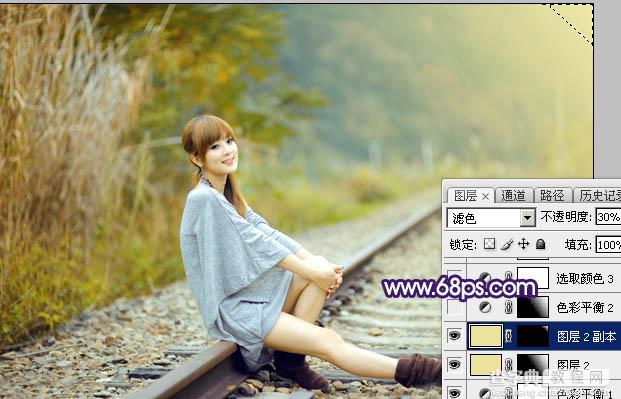 Photoshop调制出淡黄色的秋季铁轨小清新美女图片20