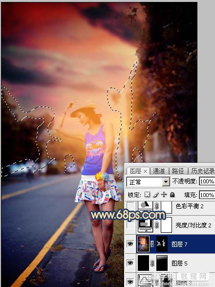 Photoshop调出昏暗的霞光公路上的美女图片36