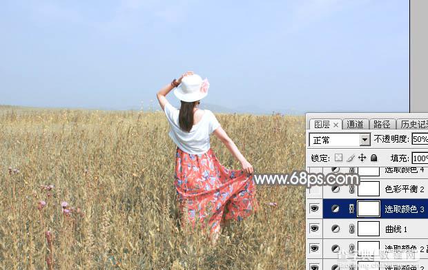 Photoshop将草原上的人物调制出清爽的韩系蓝黄色25
