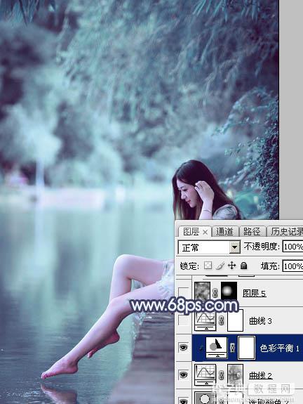 Photoshop调制出梦幻的淡调青蓝色池塘边的人物图片22