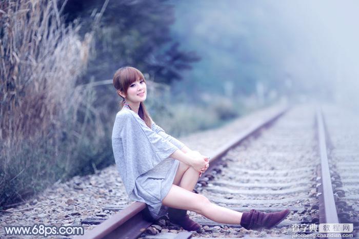 Photoshop为铁轨上的美女加上梦幻甜美的蓝色效果2