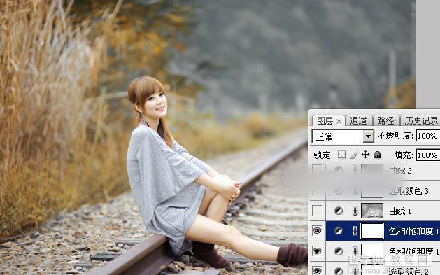 Photoshop为铁轨上的人物加上秋季淡冷色效果教程16