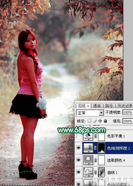 Photoshop调出暗调秋季青红色树林人物图片28