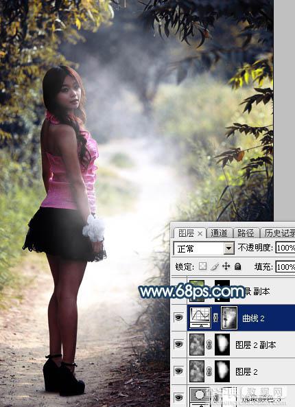 Photoshop调制出暗蓝秋季色树林人物图片29