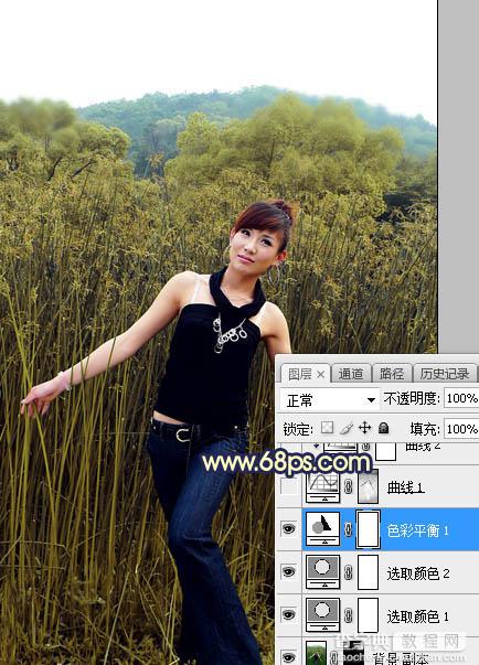 Photoshop调制出秋季暗黄色霞光山林人物图片12