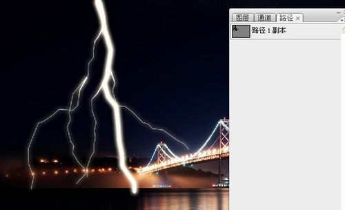 PS用路径来制作逼真的闪电效果14